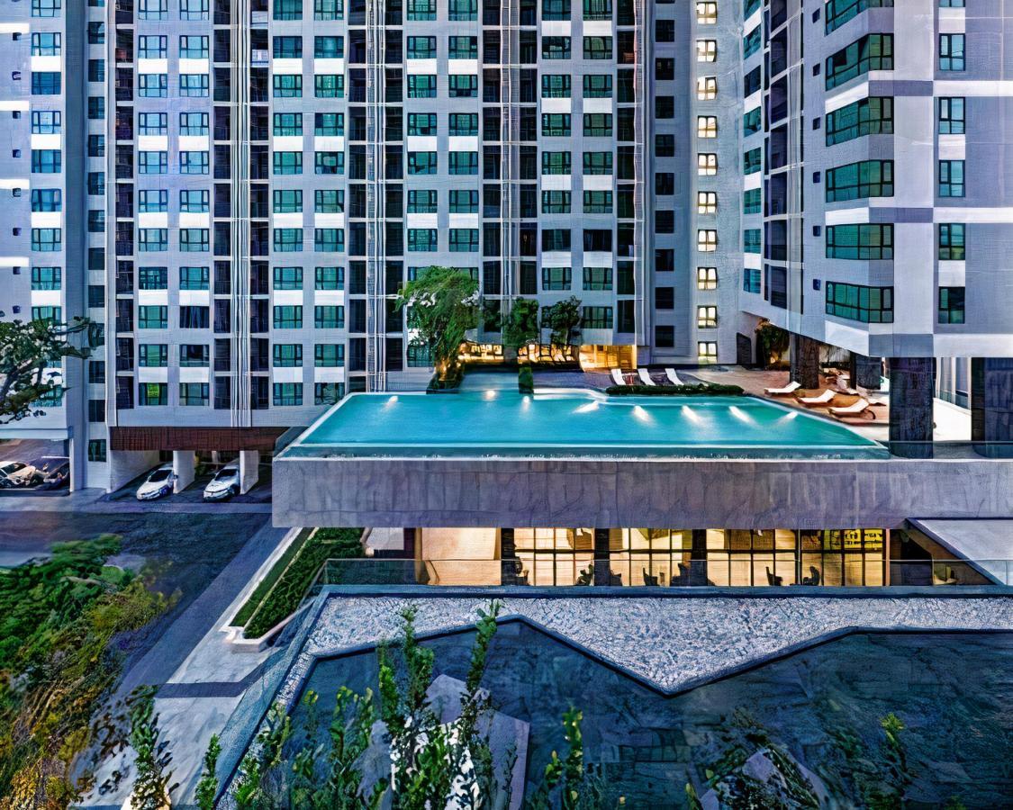 The Base Central Pattaya - A Luxury Condo By Peter Exterior photo